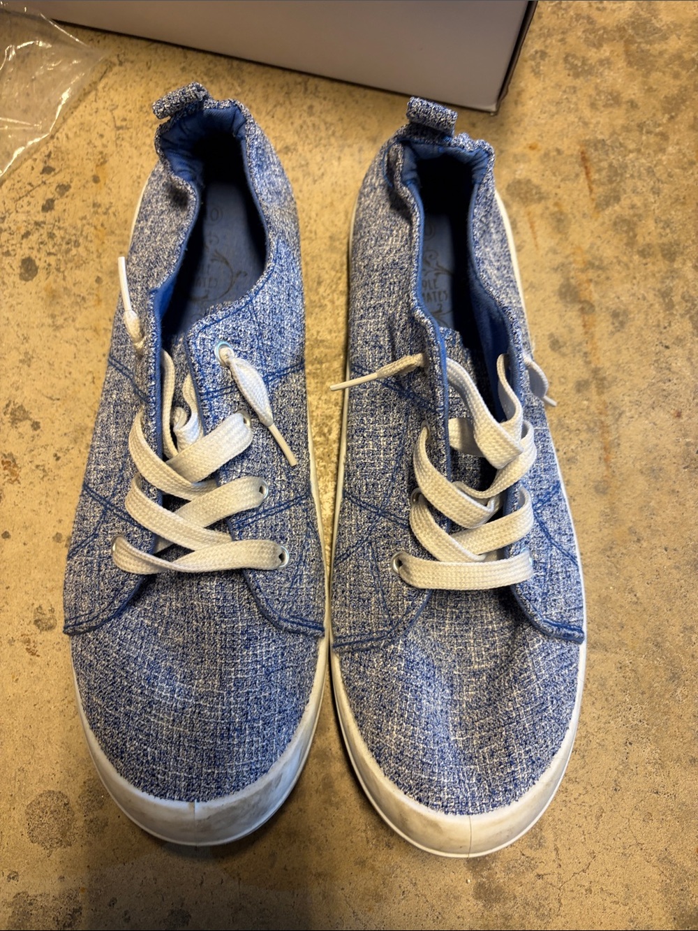 Blue Knit Casual Lace-Up Sneakers